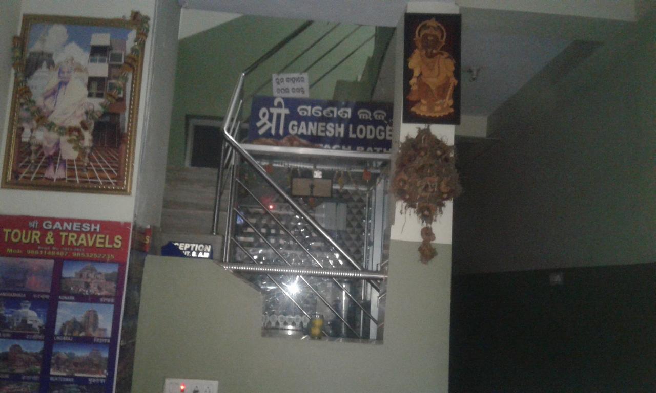 Ganesh Lodge Пури Экстерьер фото